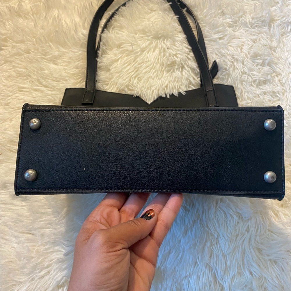 Pixie mood vegan leather tote - Picture 6 of 7